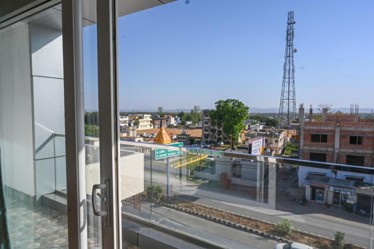 Hotel 7 Heaven Dehradun Esterno foto
